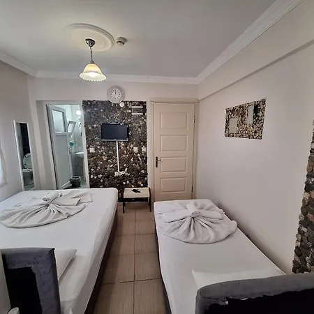 Eren Hotel *