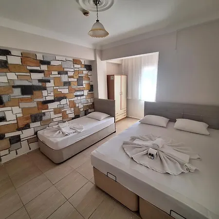 Hotel Eren *
