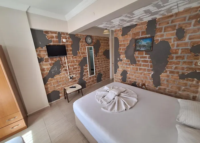 Ξενοδοχείο Eren Gumuldur