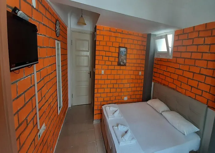 Eren Szálloda Gümüldür